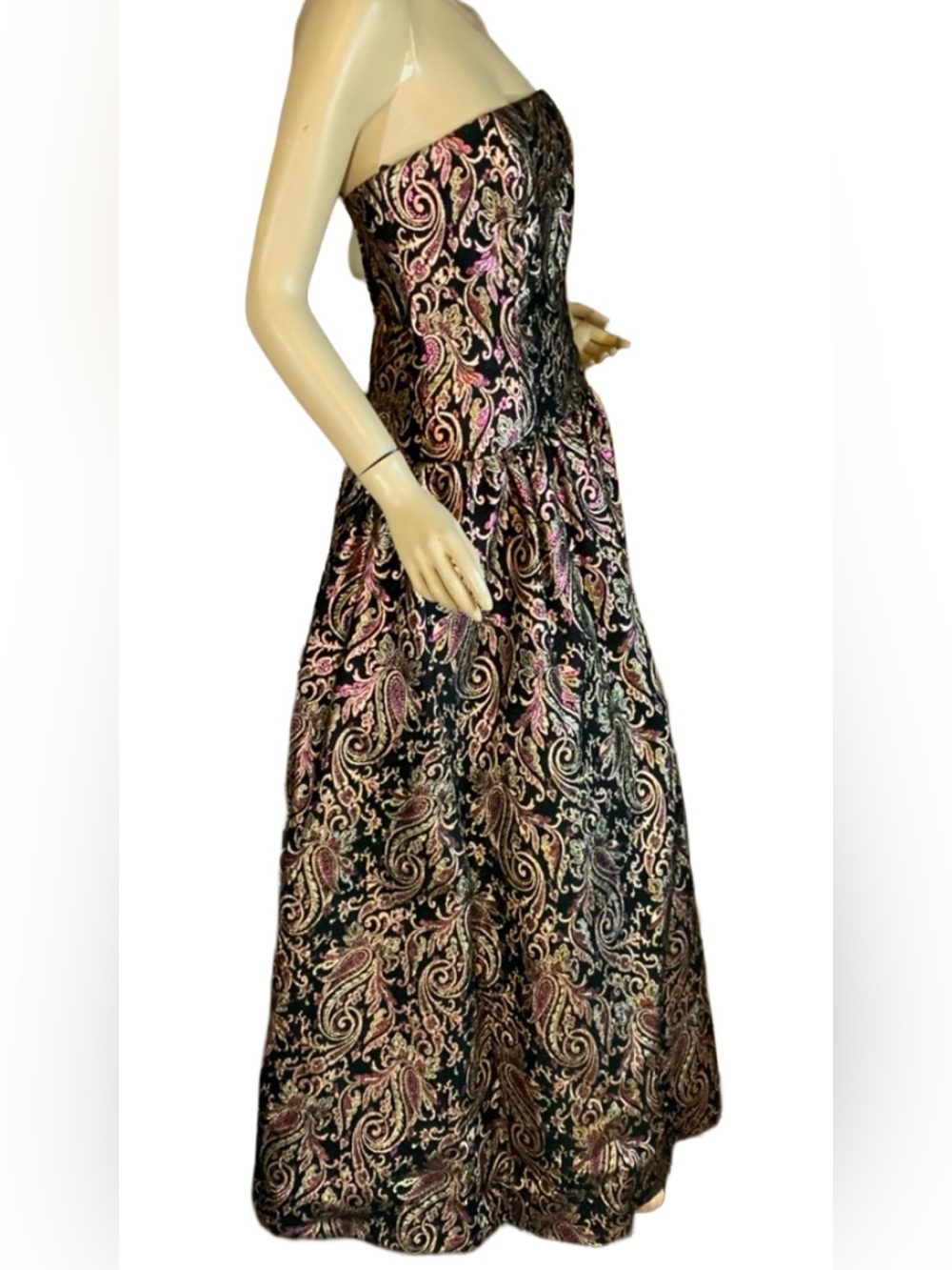 VINTAGE 1980'S VICTOR COSTA PINK, BLACK & GOLD METALLIC PRINT DRESS W/SHAWL (8) - Picture 5 of 15